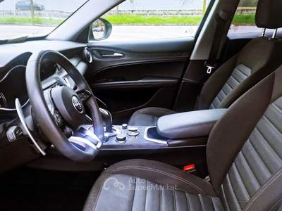 Alfa Romeo Stelvio ALFA ROME STELVIO 2.2 Turbo Diesel 160CV Bianco usata Campodarsego