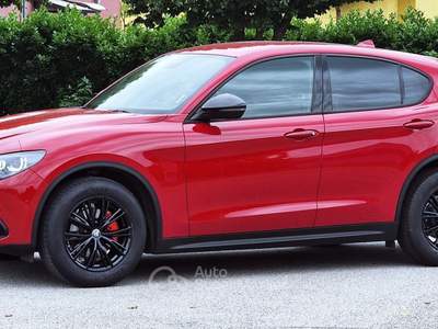 Alfa Romeo Stelvio Alfa Romeo STELVIO 2.2 Turbo Diesel 160CV Super AT8 RWD Rosso usata Campodarsego