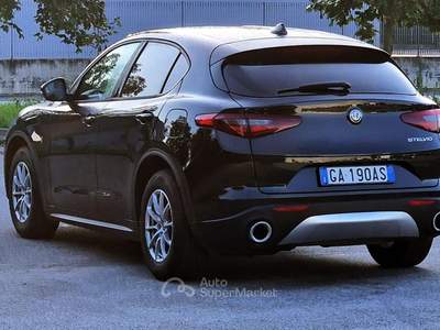 Alfa Romeo Stelvio Alfa Romeo STELVIO 2.2 Turbo Diesel 160CV AT8 RWD Nero usata Campodarsego