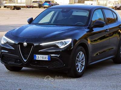 Alfa Romeo Stelvio Alfa Romeo STELVIO 2.2 Turbo Diesel 160CV AT8 RWD Nero usata Campodarsego