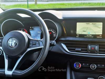 Alfa Romeo Stelvio Alfa Romeo STELVIO 2.2 Turbo Diesel 160CV AT8 RWD Nero usata Campodarsego