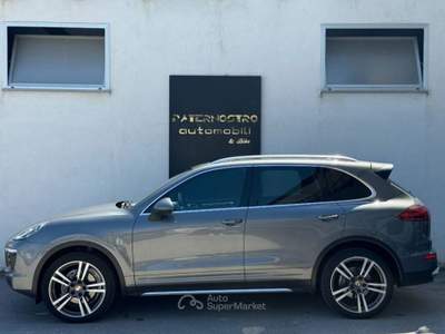 Porsche Cayenne Cayenne 3.0 Platinum Edition tiptronic Grigio usata Senise