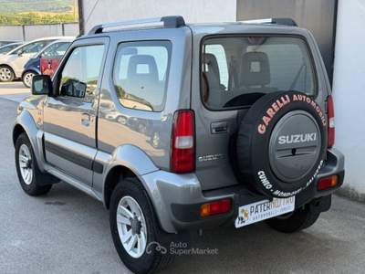 Suzuki Jimny 1.5 ddis Special 4wd Grigio usata Senise