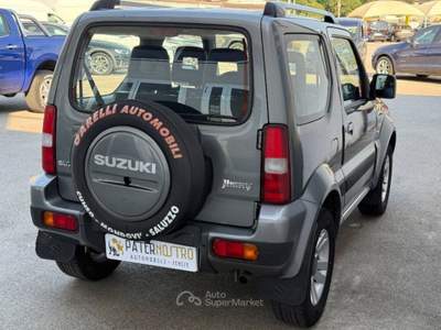 Suzuki Jimny 1.5 ddis Special 4wd Grigio usata Senise