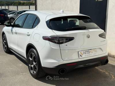 Alfa Romeo Stelvio 2.2 t Sprint Q4 210cv auto Bianco usata Senise