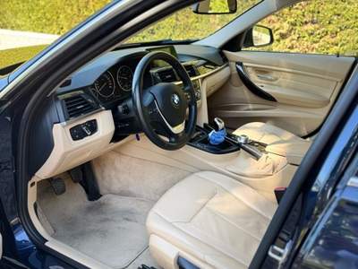 BMW Serie 3 320d BMW 320d Touring xdrive Luxury Blu/Azzurro usata Andria