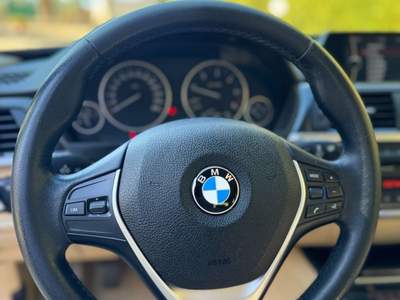BMW Serie 3 320d BMW 320d Touring xdrive Luxury Blu/Azzurro usata Andria