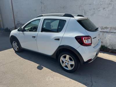Dacia Sandero TurboGPL 90CV Start&Stop Lauréate Bianco usata MOLFETTA