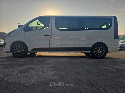 Opel Vivaro 9 POSTI - UNICOPROPRIETARIO Bianco usata Brescia