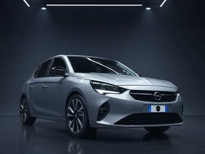 Opel Corsa Splendita utilitaria neopatentati usata Fiorenzuola d'Arda
