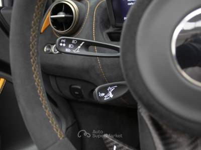 McLaren 720S 720s Spider Nero usata Cassola