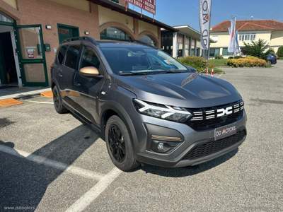 Dacia Jogger Jogger 1.6 Hybrid 140 5 posti Extreme *PROMO* Grigio usata Villanova Canavese
