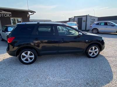 Nissan Qashqai +2 2.0 dCi DPF Tekna 7 POSTI UNICO PROPIETARIO PELLE-TETTO-NAVY-RETRO Nero usata Corato