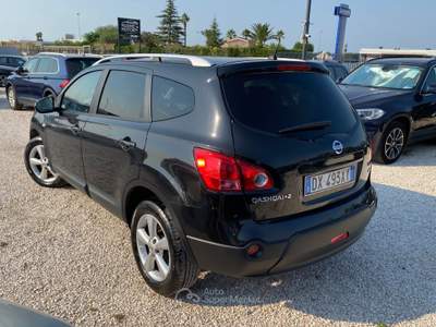Nissan Qashqai +2 2.0 dCi DPF Tekna 7 POSTI UNICO PROPIETARIO PELLE-TETTO-NAVY-RETRO Nero usata Corato