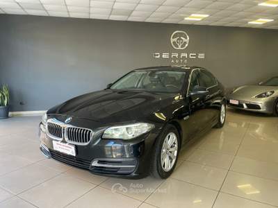 BMW Serie 5 520d 520d 184cv Luxury Nero usata Gioia Tauro
