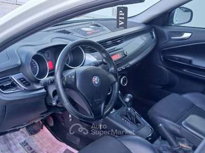 Alfa Romeo Giulietta giulietta sport,tenuta maniacalmente  Bianco usata Cerignola