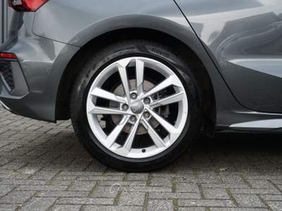 Audi A3 2020 Audi A3 SB 35 TDI S line Virtual LED ACC SHZ Keyless Grigio usata Serramazzoni
