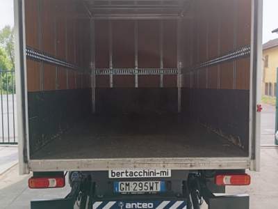 Iveco Daily spondaidraulica anteo 1000 kg Bianco usata Mede
