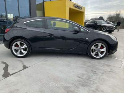 Opel Astra GTC 1.6 Turbo 180CV 3 porte Cosmo S Nero usata Pieve di Cento