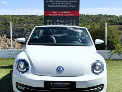 Volkswagen Maggiolino Cabrio 1.6 TDI DSG Exclusive Sport Bianco usata Castellaneta