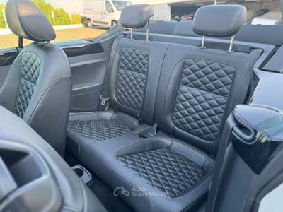 Volkswagen Maggiolino Cabrio 1.6 TDI DSG Exclusive Sport Bianco usata Castellaneta