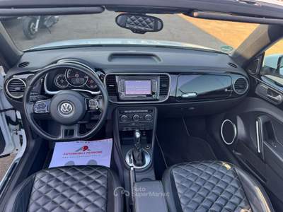 Volkswagen Maggiolino Cabrio 1.6 TDI DSG Exclusive Sport Bianco usata Castellaneta