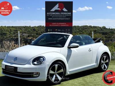 Volkswagen Maggiolino Cabrio 1.6 TDI DSG Exclusive Sport Bianco usata Castellaneta
