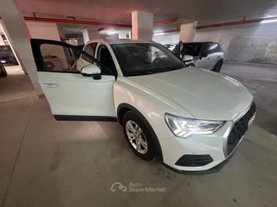 Audi Q3 audi q3  Bianco usata Striano