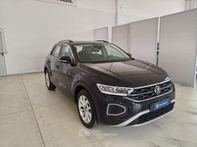 Volkswagen T-Roc 2.0 TURBO DIESEL SCR Life Nero usata Alba