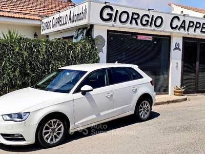 Audi A3  Sportback 1.6 tdi Young Bianco usata Ragusa