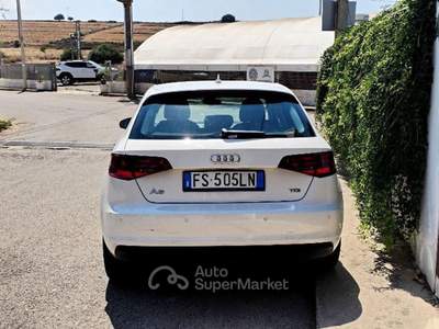 Audi A3  Sportback 1.6 tdi Young Bianco usata Ragusa