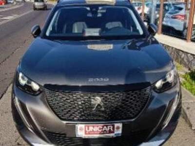 Peugeot 2008 1.2 puretech Allure s&s 100cv usata Aci Sant'Antonio