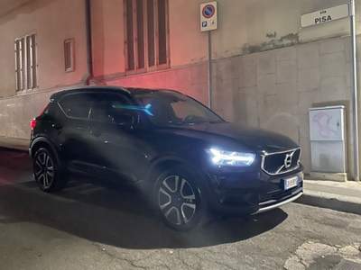 Volvo XC40 business plus Nero usata Gravina in Puglia