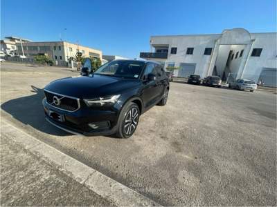 Volvo XC40 business plus Nero usata Gravina in Puglia