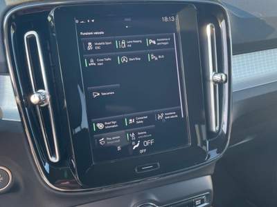 Volvo XC40 business plus Nero usata Gravina in Puglia