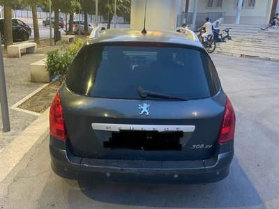 Peugeot 308 Station Wagon Grigio usata Cerignola