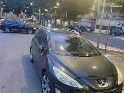 Peugeot 308 Station Wagon Grigio usata Cerignola