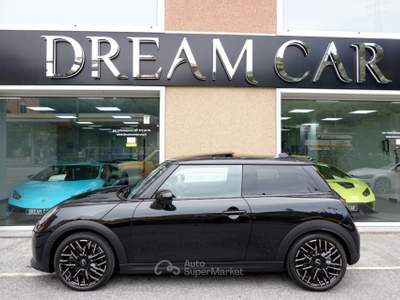 MINI Cooper 5 Porte Cooper S Favoured TETTO PANO-18"-PACK M Nero usata Savona