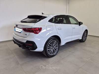 Audi Q3 SPB 40 TDI quattro S tronic S line edition Bianco usata Liscate
