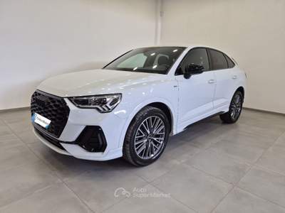 Audi Q3 SPB 40 TDI quattro S tronic S line edition Bianco usata Liscate