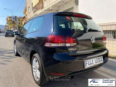 Volkswagen Golf  3p 1.6 tdi Highline Nero usata Cassano allo Ionio