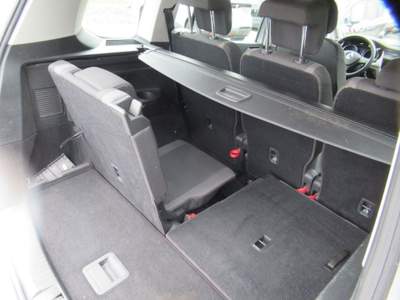 Volkswagen Touran 1.2 TSI Trendline BlueMotion Technology Argento usata Castelnuovo Rangone