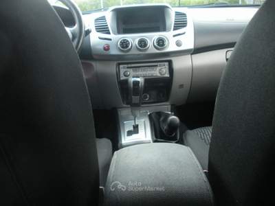 Mitsubishi L200 pick-up AUTOMATICO Argento usata Frosinone
