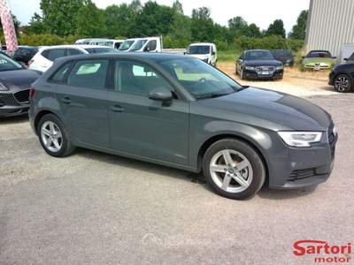 Audi A3  1.6 TDI S tronic Sport Grigio usata Mogliano Veneto