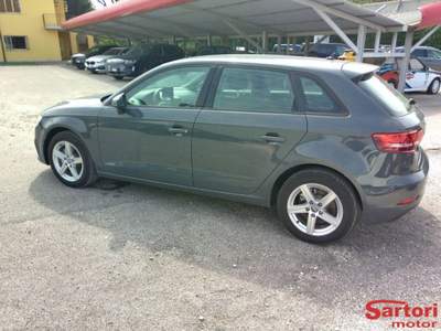 Audi A3  1.6 TDI S tronic Sport Grigio usata Mogliano Veneto