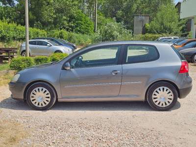 Volkswagen Golf 1.6 16V FSI 3p. Comfortline usata Pesaro