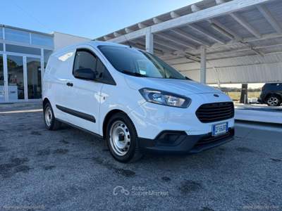 Ford Transit Courier Transit Courier 1.5 TDCi 75CV Van Entry Bianco usata Mesagne
