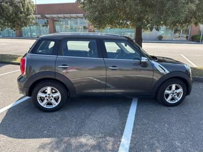 MINI One vendita Uatomobile Marrone usata Concordia Sagittaria