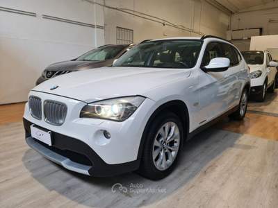 BMW X1 xDrive23dA Futura TETTO, AUTO, XENO, NAVI Bianco usata PREVALLE