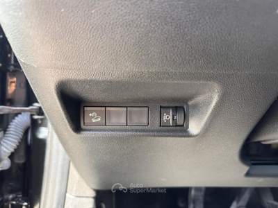 Jeep Avenger 1.2 Turbo 100 CV Longitude Nero usata Oderzo